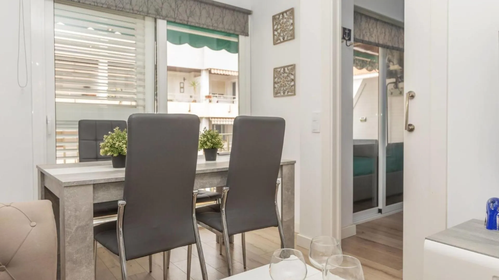 Apartment Leon By Interhome Lloret de Mar